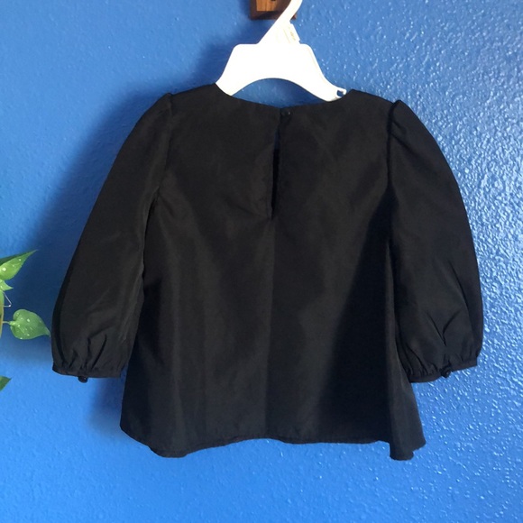 Ralph Lauren Infant Blouse. Black with Front Bow/Ruffle Design. Size 12 Months. - Picture 3 of 13